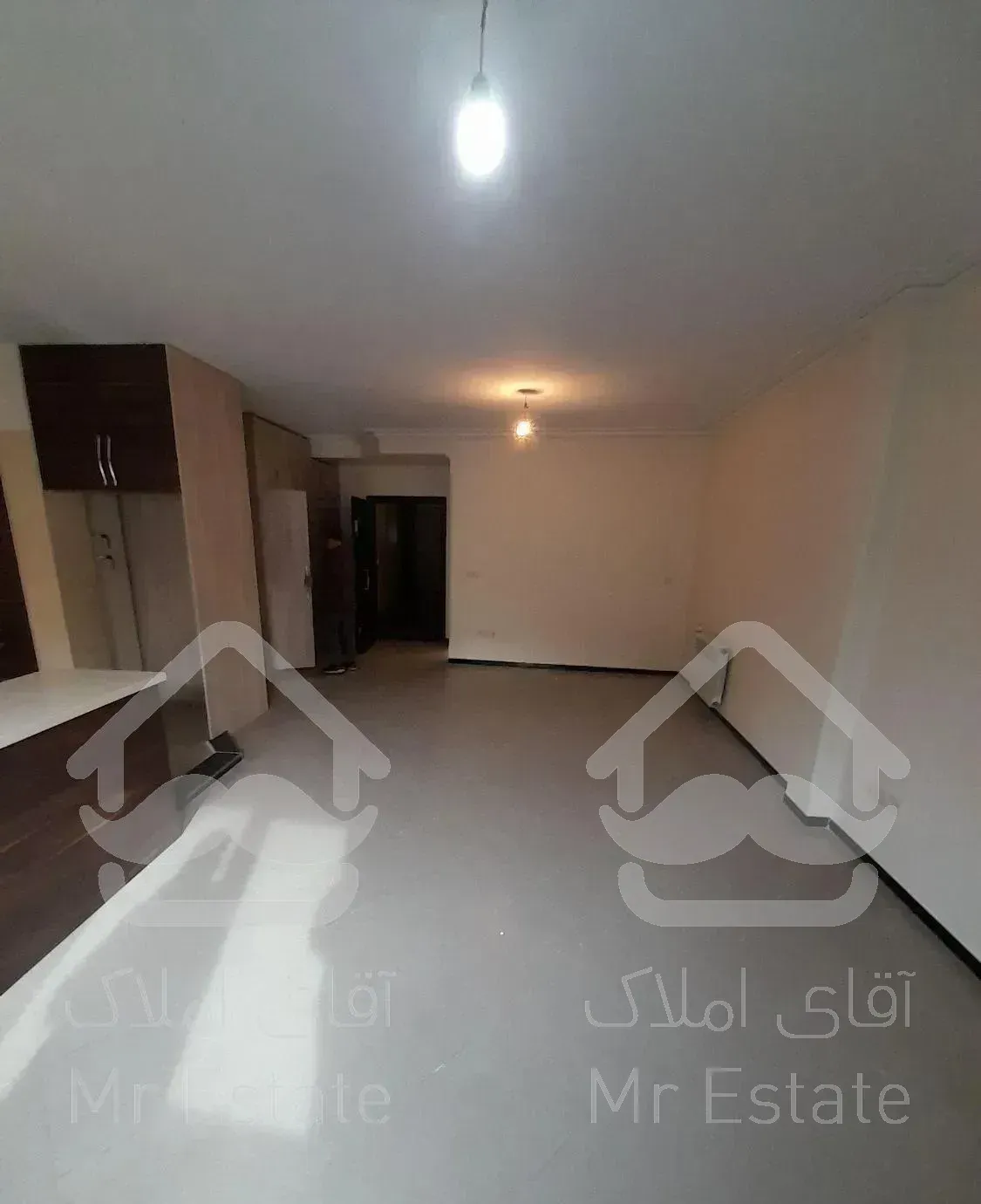 100 متر ( نور نقشه لوکیشن )