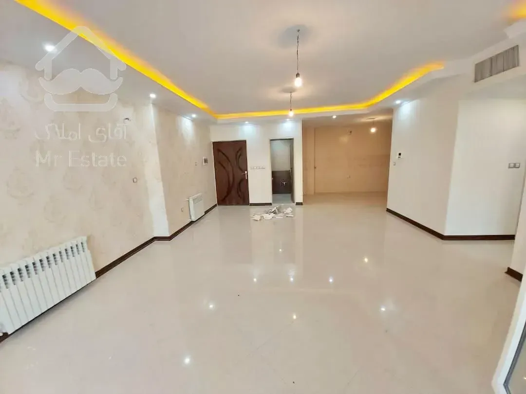 ۱۱۰متر آپارتمان در صادقیه (اباذر)