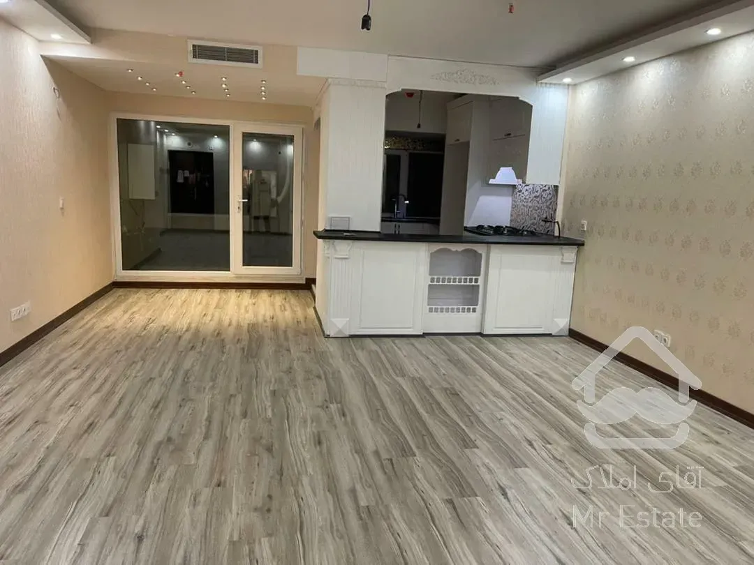 ۹۶ متر کلید نخورده / برج ارکیده/ دریاچه چیتگر