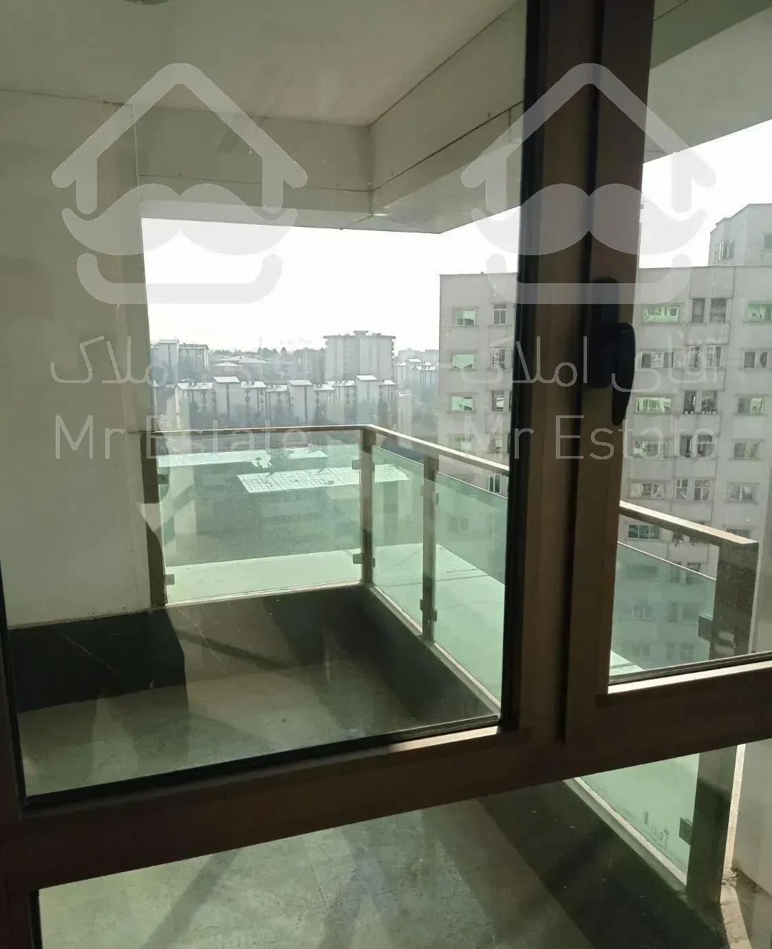 150متر /غرق نور/لابی شیک و مجلل/تراس قابل چیدمان