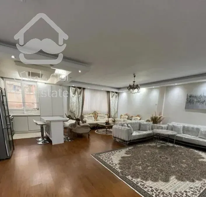 آپارتمان،۹۰ متری،آفتاب گیر،میدان پاستور