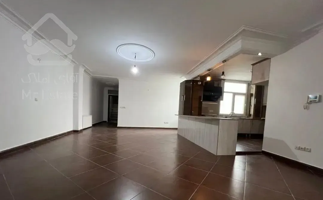 میدان سماء ۹۵متر ۲ خواب   قابل تهاتر با ماشین