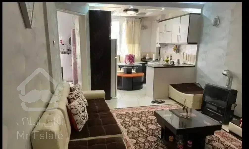 40متر/تک واحدی/ آسانسور دار / استادمعین