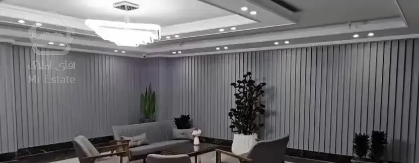 ۲۴۰متر ۳خواب نوساز /لوکیشن فوق العاده /۲پارکینگ