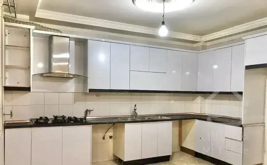 ۱۱۵متر ۳خواب/ فول امکانات / مرزداران