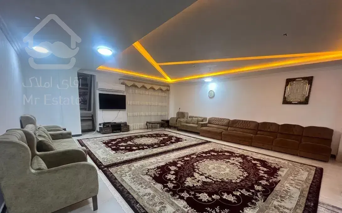 فروش آپارتمان ۱۴۵متری-۳ خواب تجهیز و شیک در خ بابل