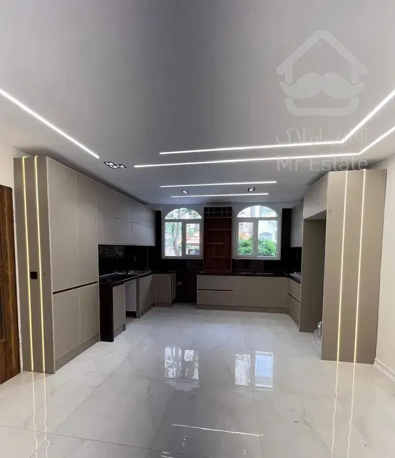 ۷۰متر ۲خواب کم واحد دو کله نور پارکینگ سندی طبقه۱