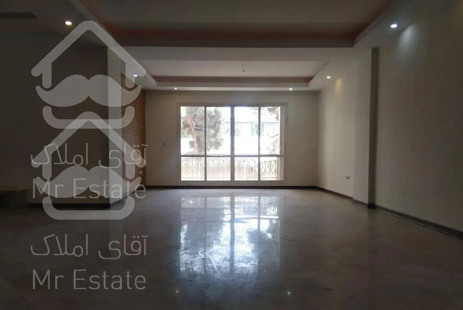 185 متری پاسداران