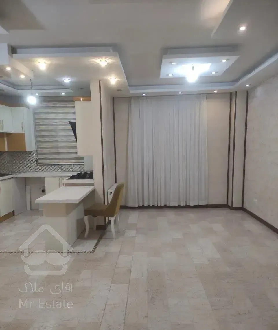 ۶۷ متر ی دو خوابه فول تقاطع آهنگ ۱۷ شهریور