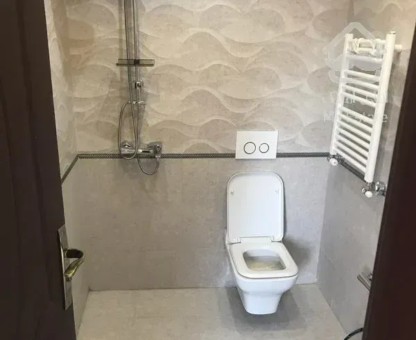 اپارتمان ۱۱۴متری فردوس شرق غرق نور