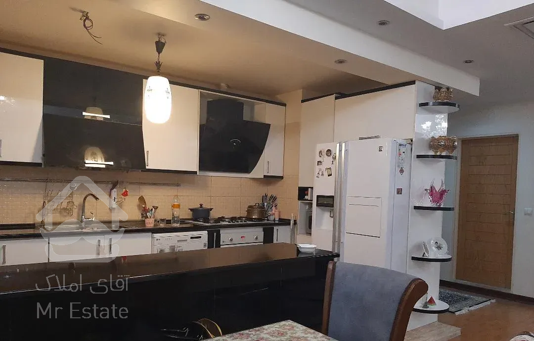 ۷۸متر آپارتمان خوش نقشه بلوار فردوس