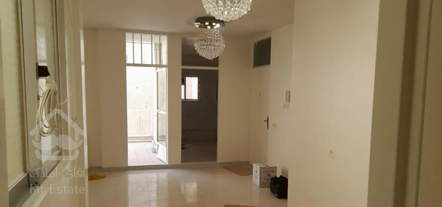 اجاره آپارتمان ۷۵ متری ۲ خوابه طبقه ۳ در حسن‌آباد