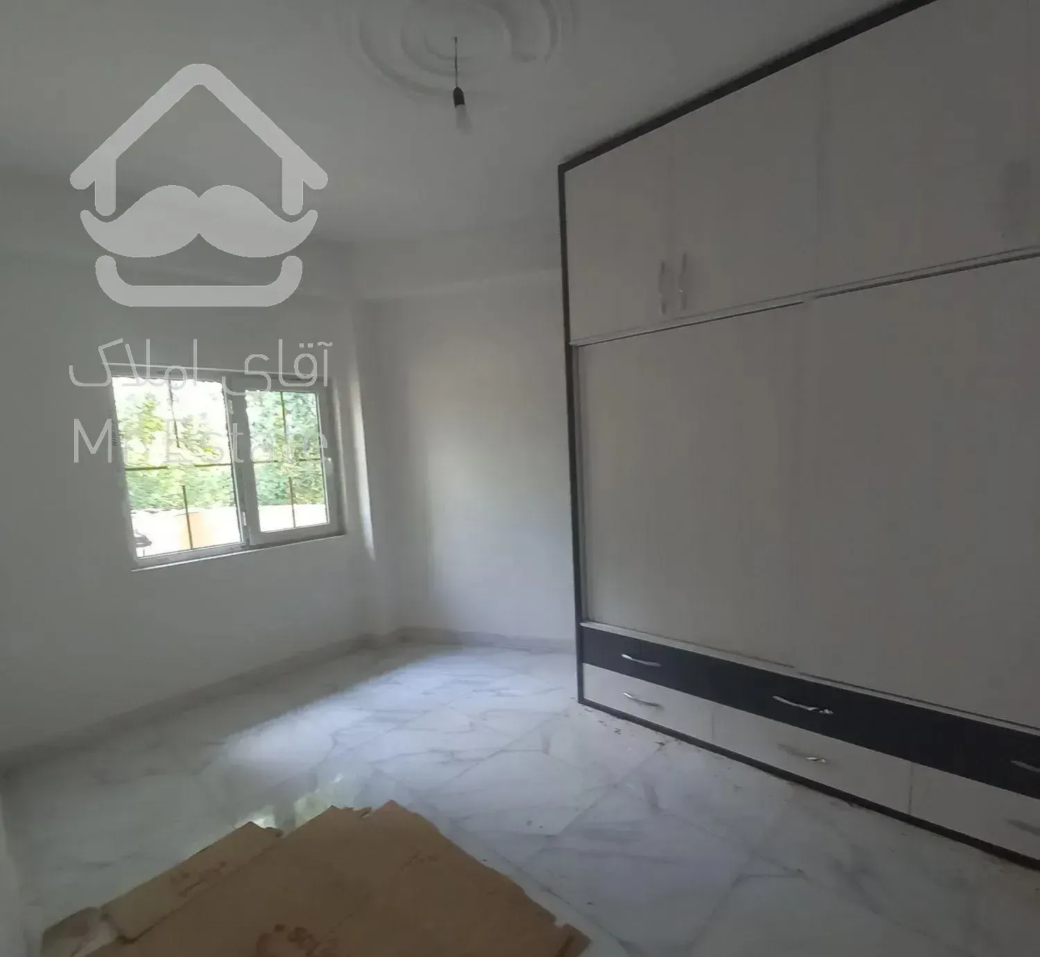 فروش ویلا ۲۰۰ متری شهری کلید نخورده