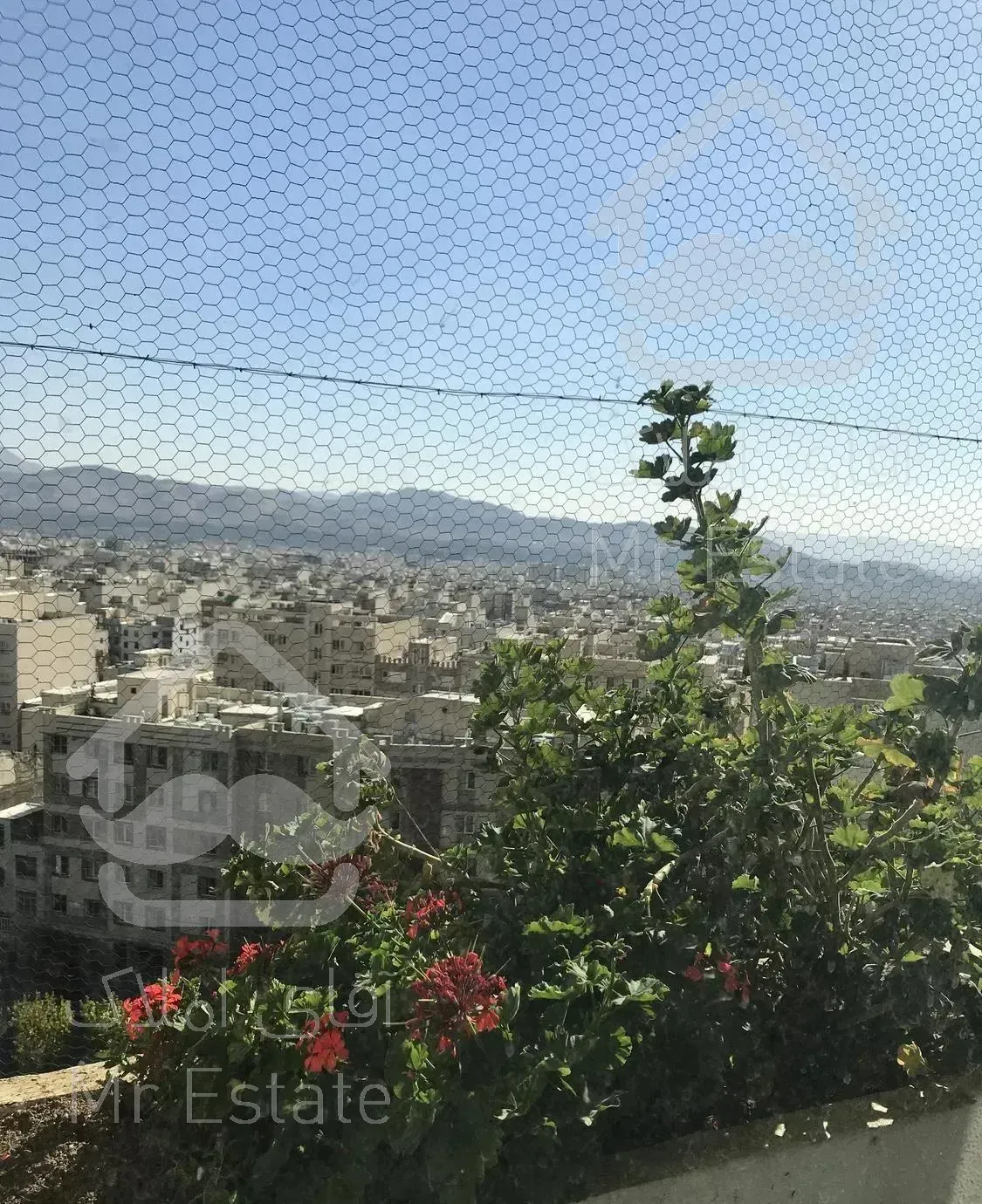 شهرک امید ۱۳۱ متر ۲ خواب