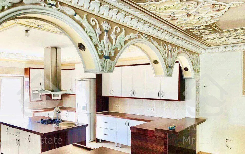 فروش ویلا ۱۲۰۰متری در محوطه ۲۰۰۰هزار متری