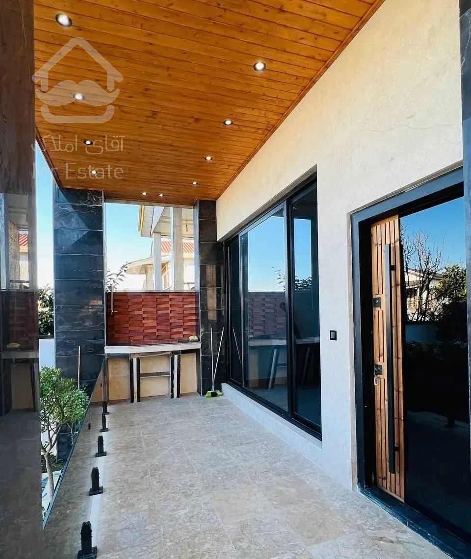 باغچه مدرن خوش نشین۱۸۵زمین/۹۰بنا/دوخوابه باسند