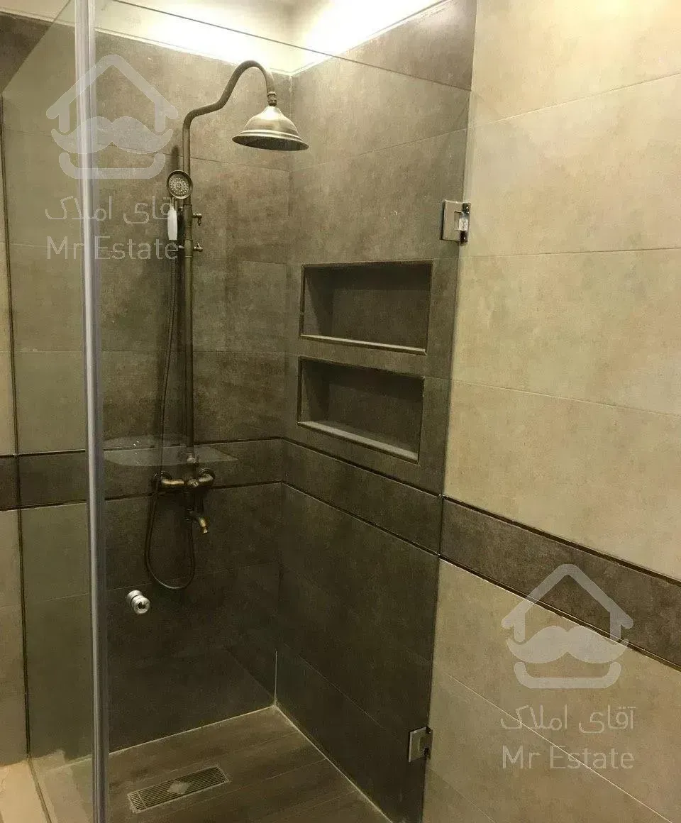 اپارتمان 180 متری متریال برند،چند قدمی کفتگو