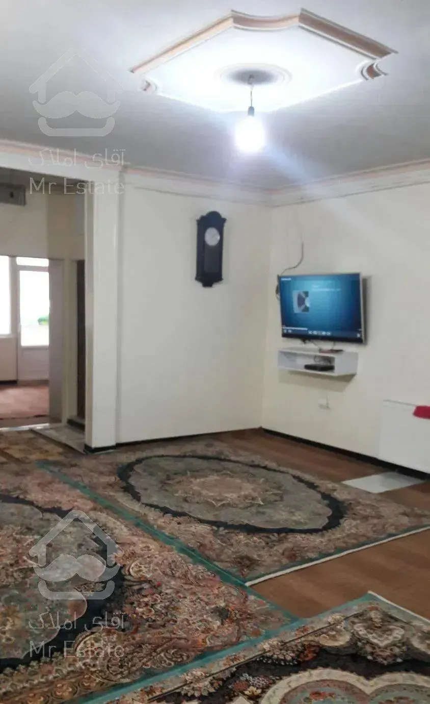 ۸۰متردوخوابه-خوش نقشه و شیک