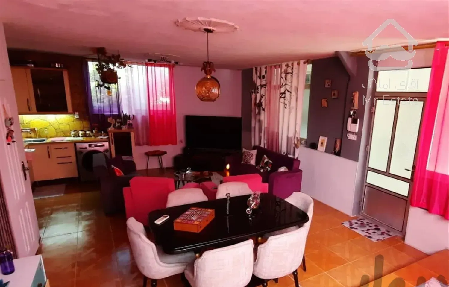 فروش ویلای 180 متری واقع در باغ زمانی