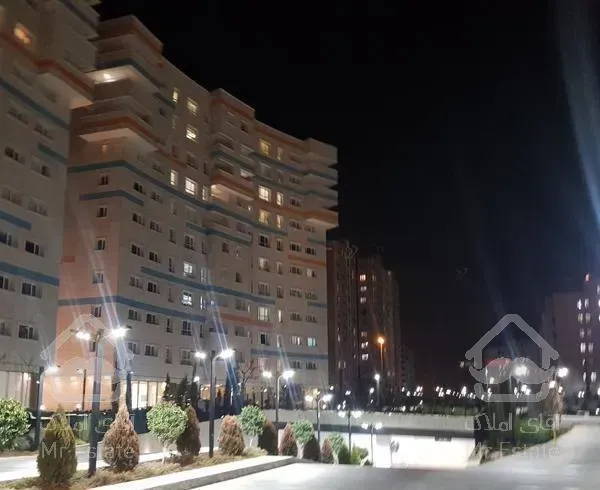 واحد ۱۰۸ متری همراه شهر ویو