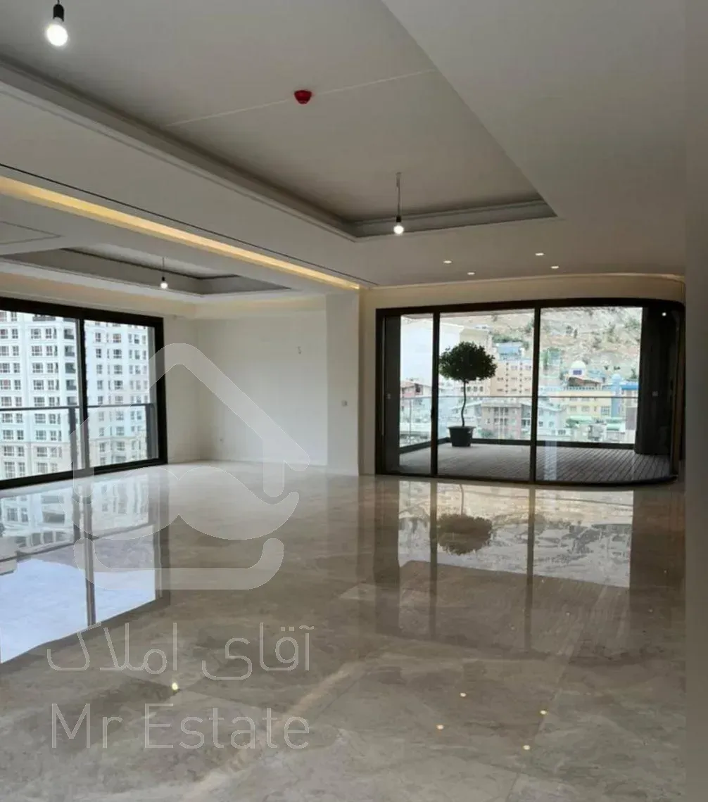 ۱۸۰متری/۳پارکینگه/شاهین شمالی/ویودار