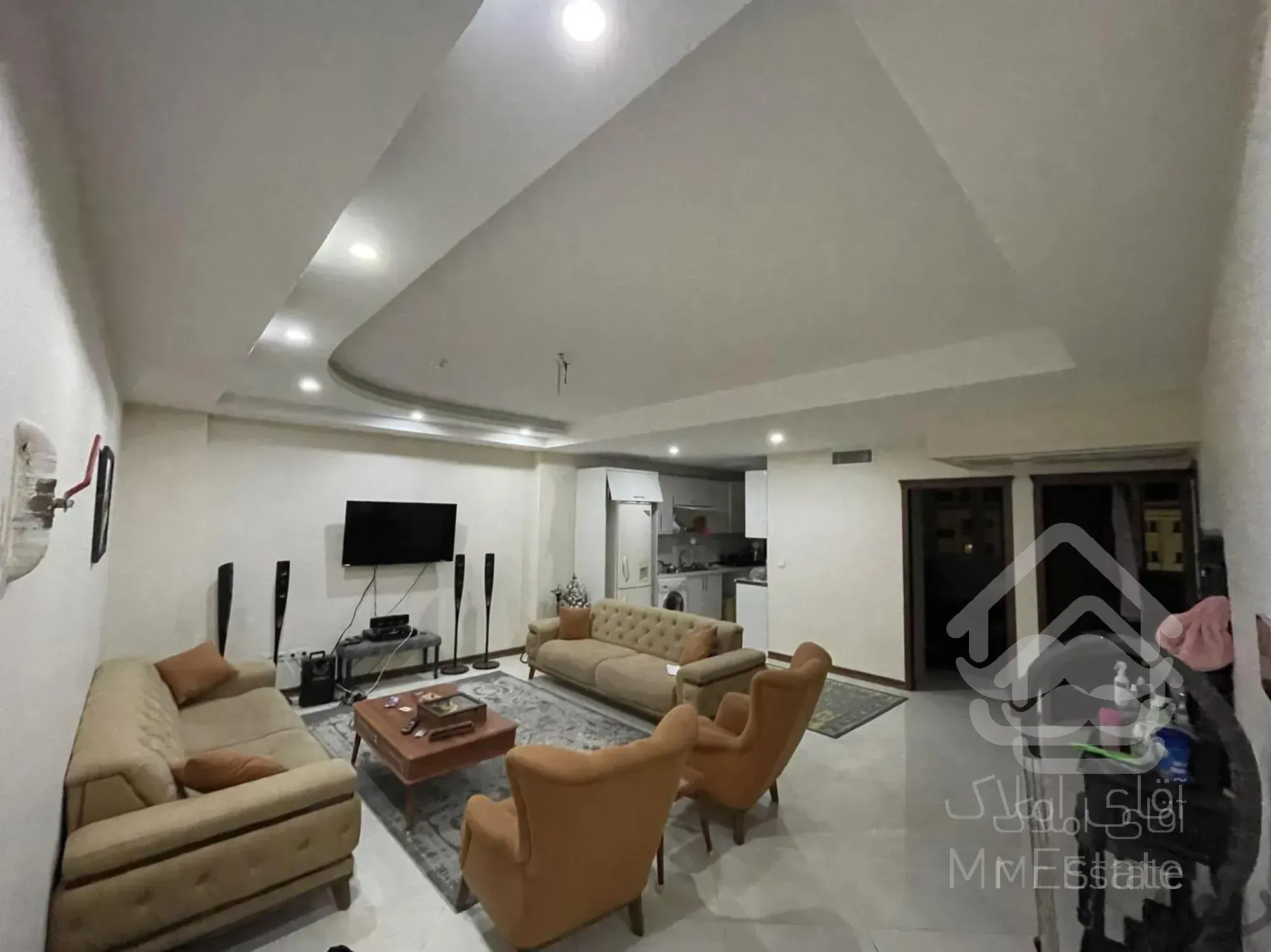 اپارتمان 90متری برج مجلل بام پونک