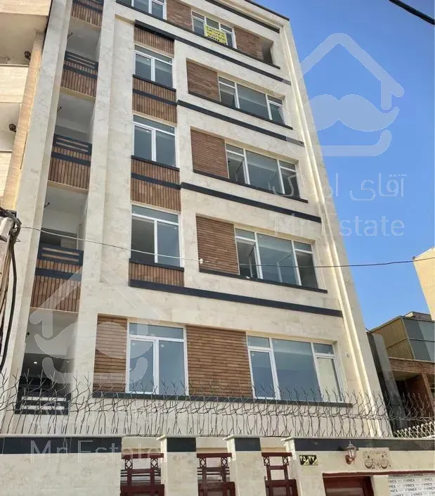 اپارتمان ۱۲۲ متری فول امکانات