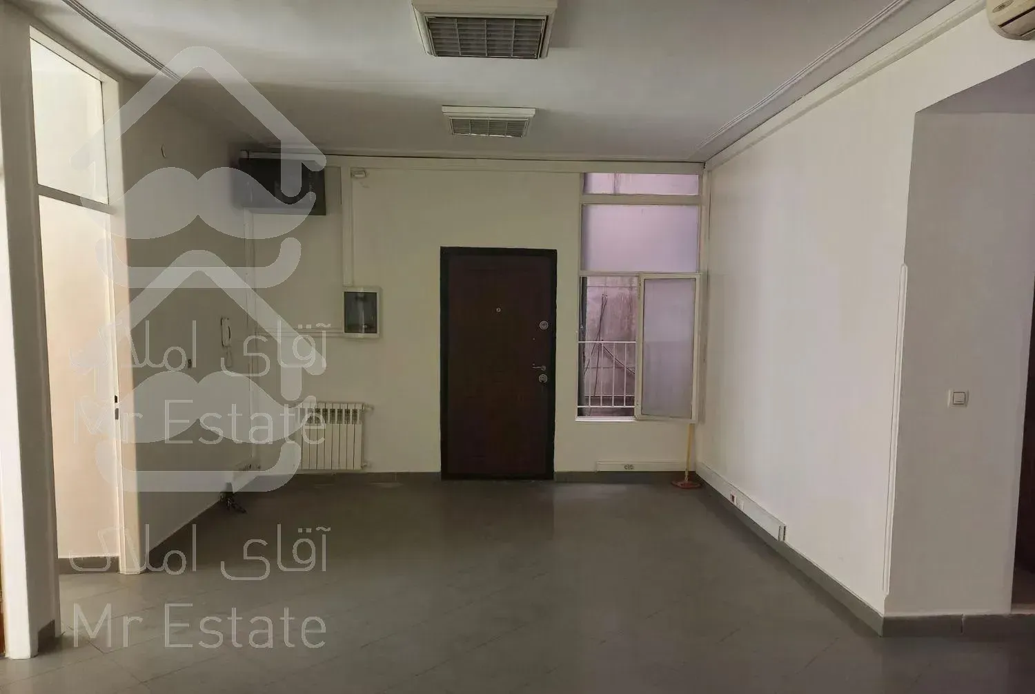 آپارتمان  ۱۸۳ متر . سند مسکونی. موقیعت اداری