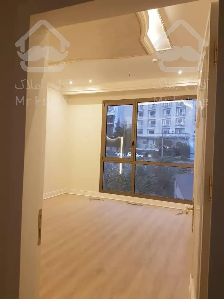 رهن و اجاره آپارتمان ۲۰۰ متری ۳ خوابه فرمانیه