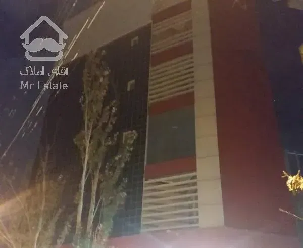 اپارتمان ۱۳۵متری برخیابان اصلی بلوار سینا ائل گلی