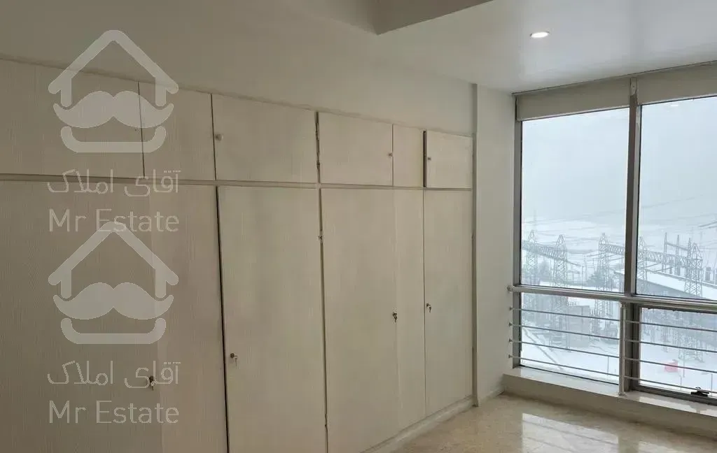 ۲۰۰متر در سعادت آباد