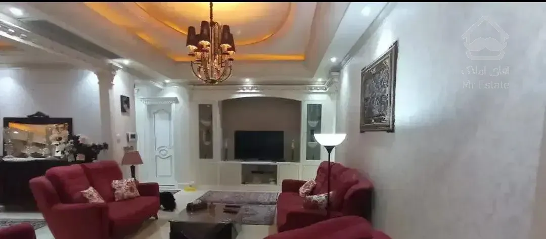 ۲۳۰ متر / فول امکانات / زیر قیمت / فوری فروشی