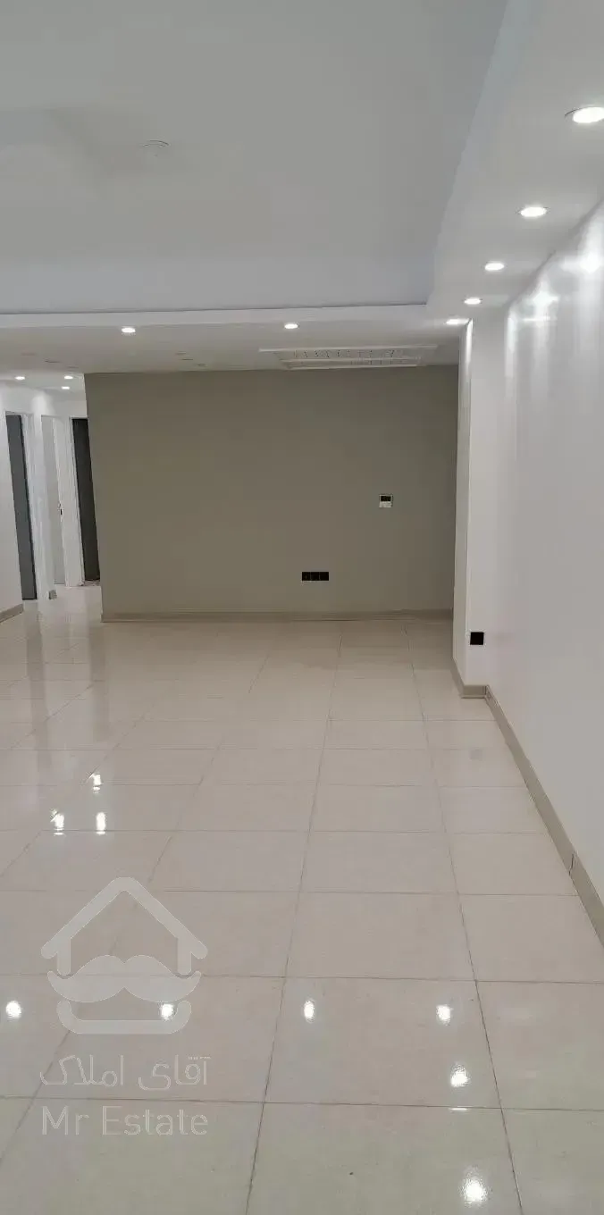 ۱۲۷متر/۳ خواب/ویو باز/خوش نقشه