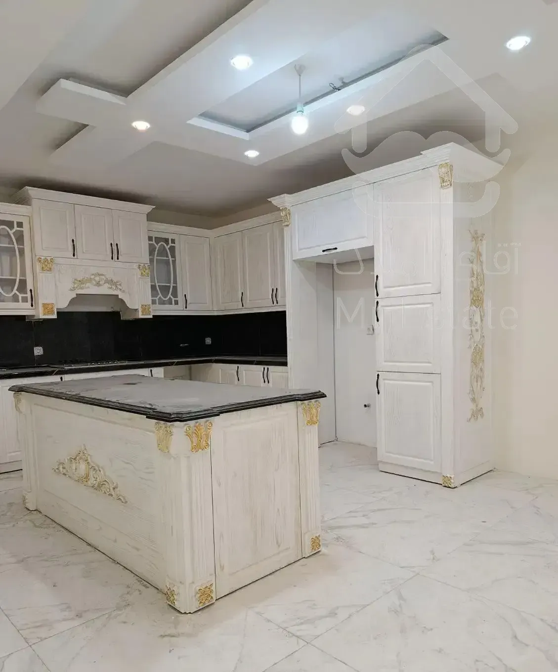 ۱۴۰ متری سه خواب/مفتح/لوکیشن و دسترسی بی‌نظیر