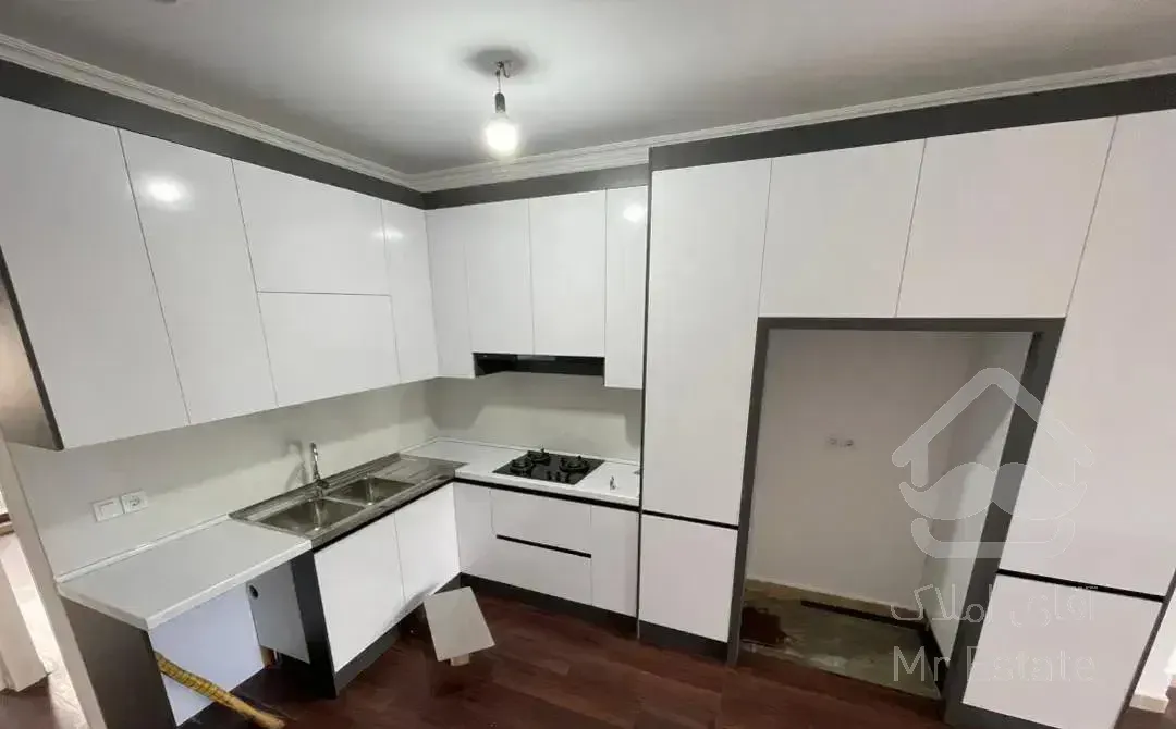 آپارتمان ۹۰ متری دریا دید کامل به دریا (فول)