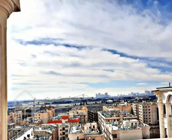 دفترفروش برج مجلل گل نرگس/۶۰متر،سالن پرده خور