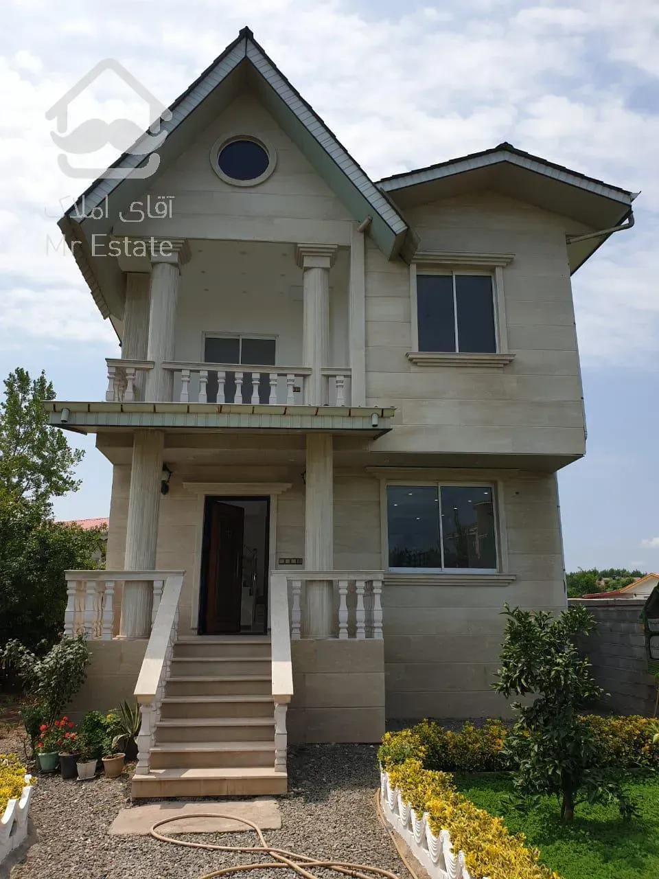 فروش ویلا لوکس شخصی ساز دوبلکس ۳۱۵متر درچاف وچمخاله