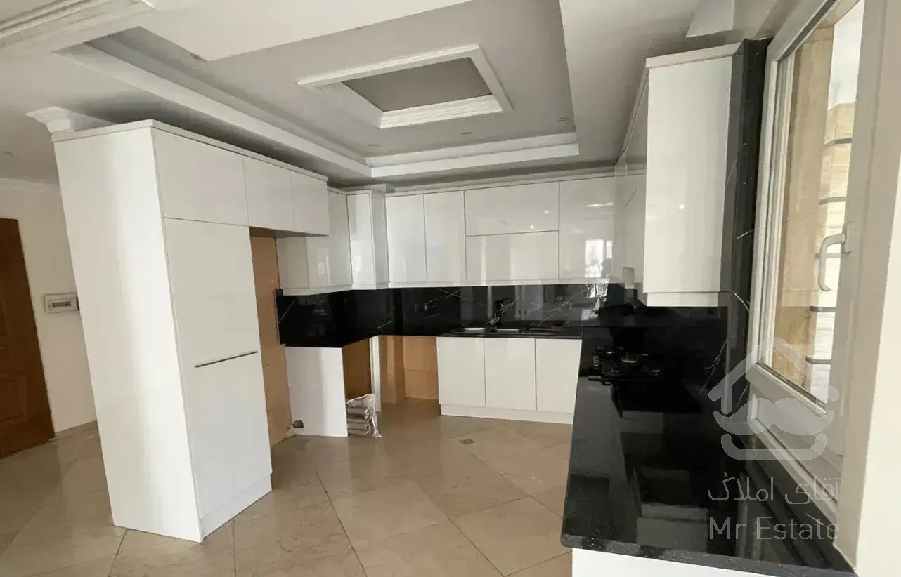 ۱۵۰ متر ۳ خواب فرمانیه شرقی تکواحدی