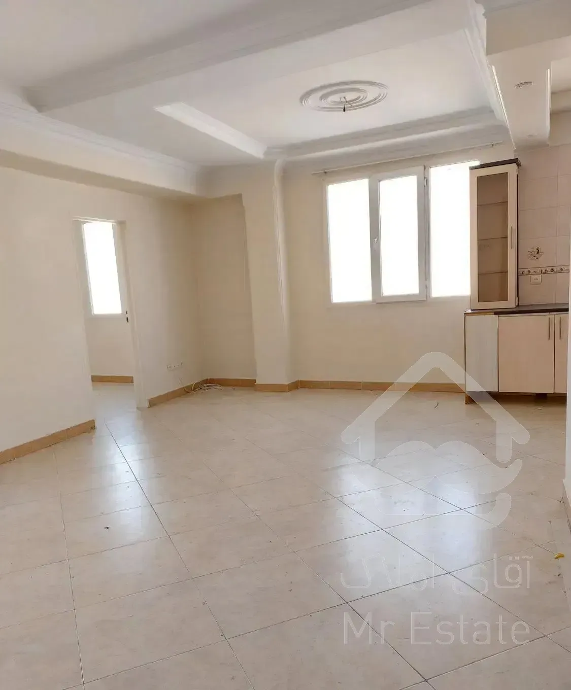 ۷۵متر۲خواب فول امکانات ۱۰ساله.شریعتی.روبروی ملک