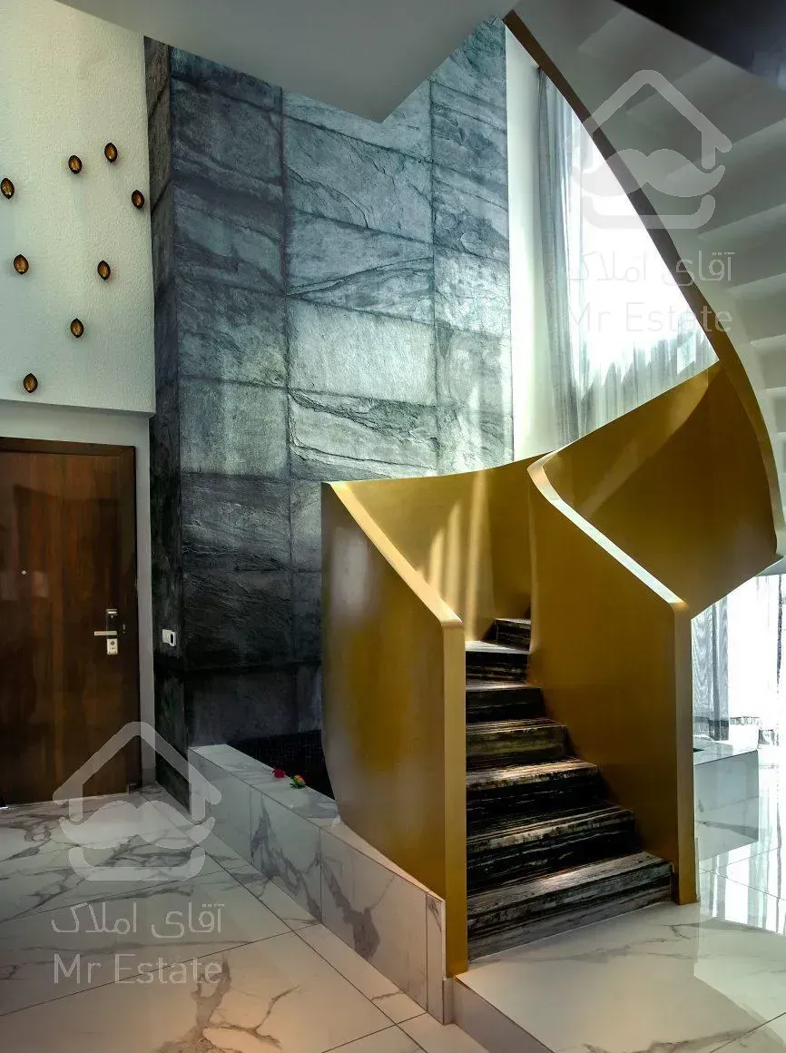 کامرانیه شمالی 430 متر آپارتمان ویو باغ