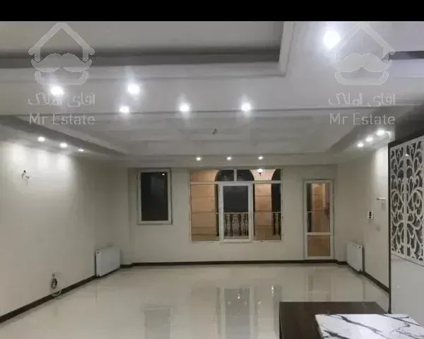 آپارتمان 125 متری مجلل (کلید نخورده) فاز 4