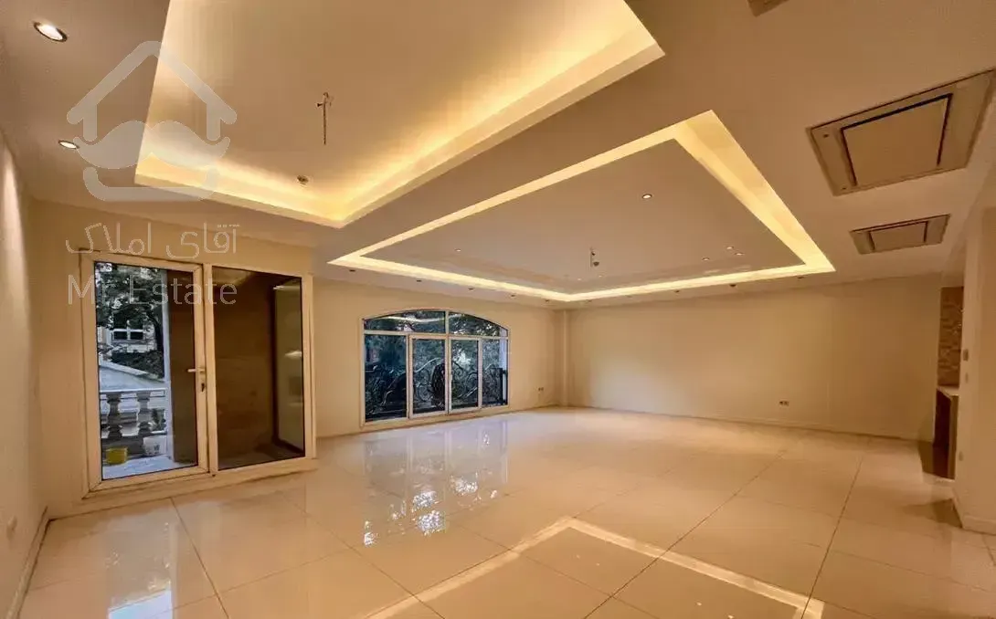 اپارتمان ۲۱۸ متر / پلان جذاب