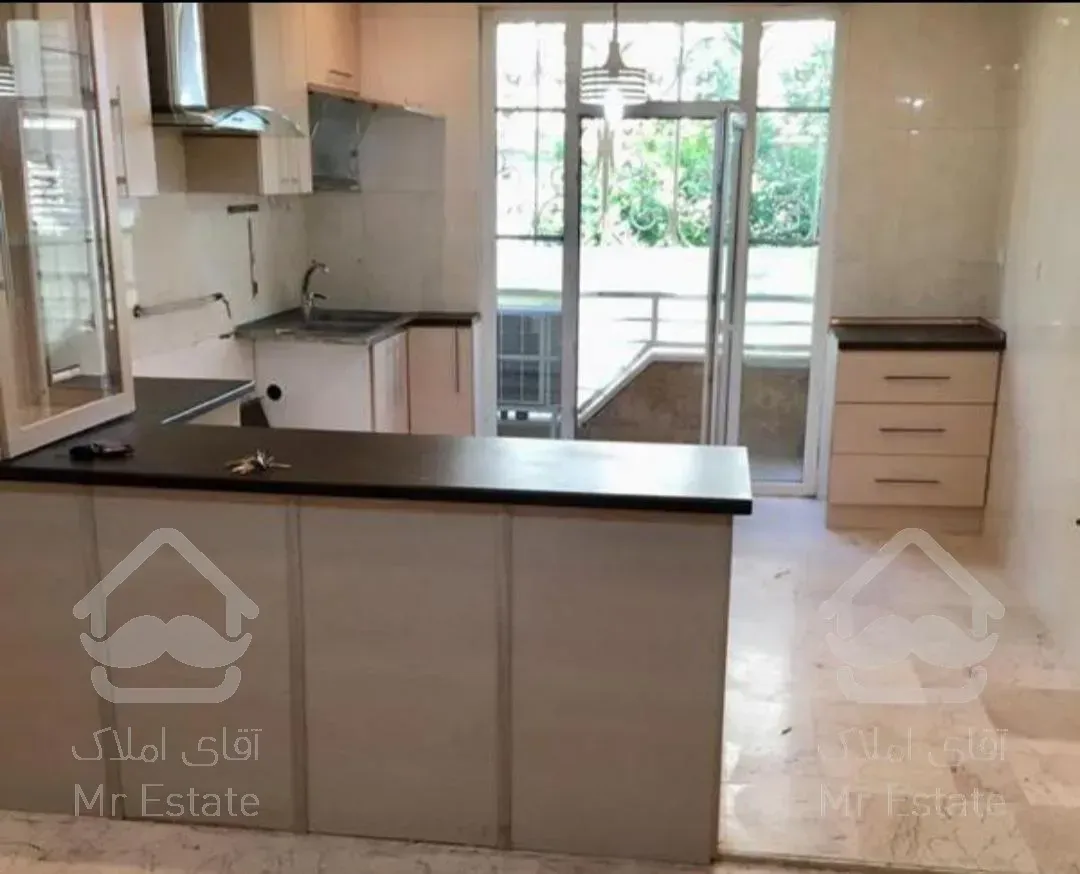 ۸۵ متری دوخواب فول امکانات با حیاط مسقف