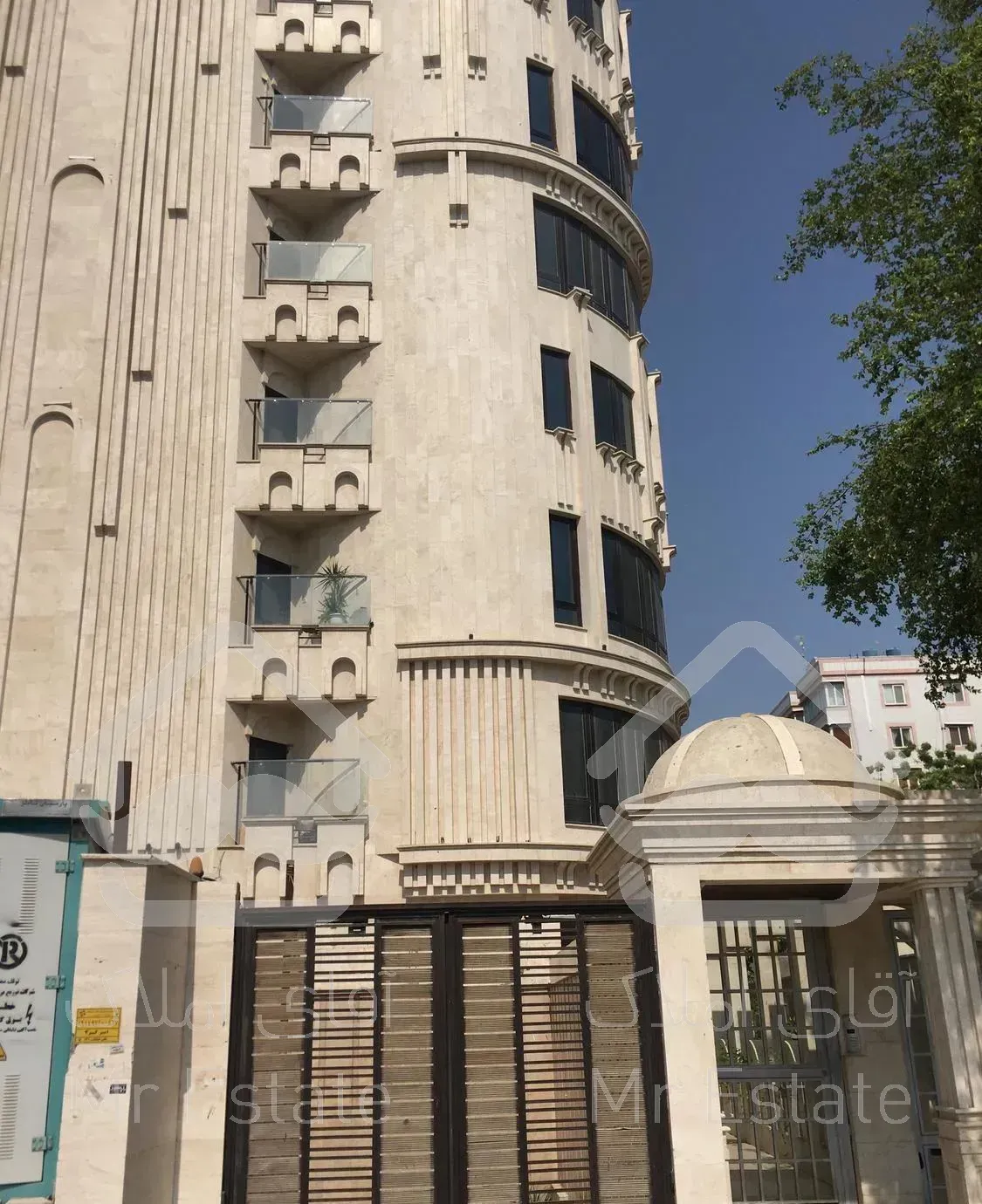 آپارتمان ١٤٠ متری فرهنگیان جنوبی