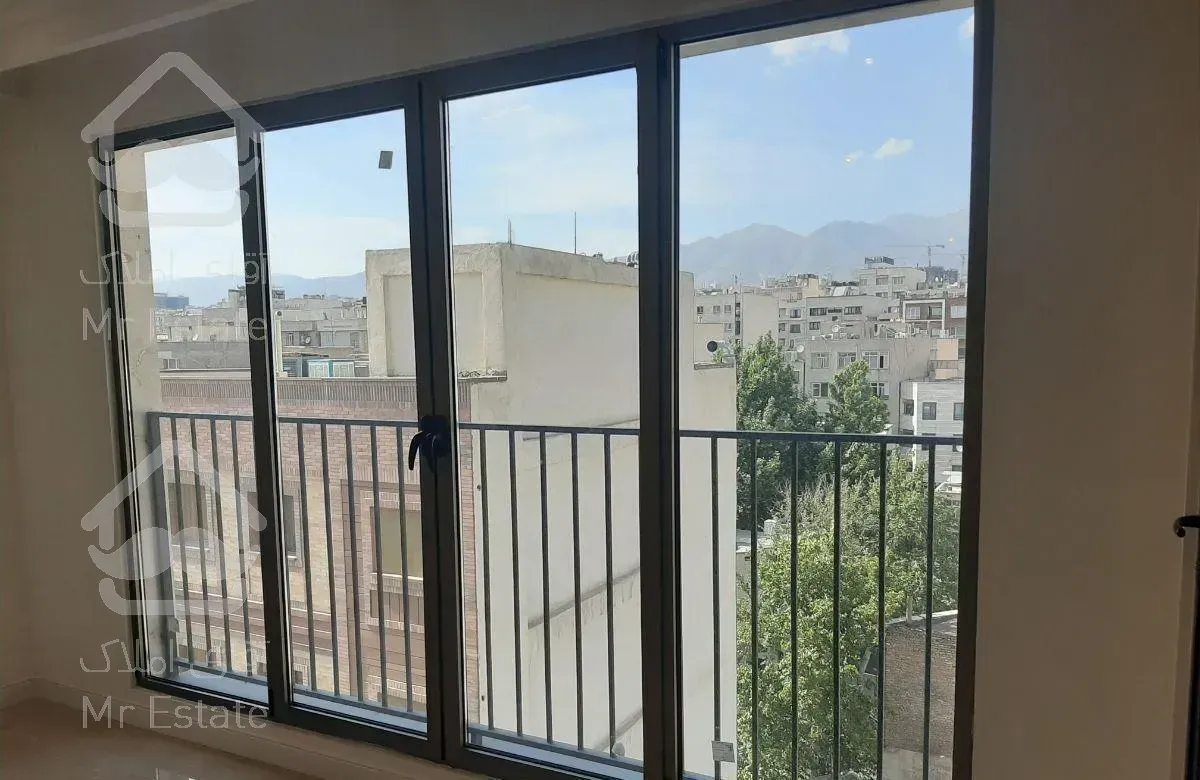 فروش آپارتمان ۱۳۵ متری نوساز کلیدنخورده در یوسف آباد