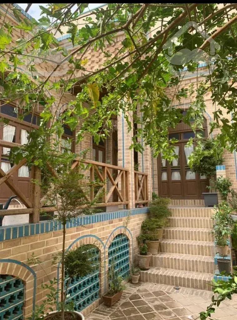 ویلایی بازسازی سنتی حرم مطهر