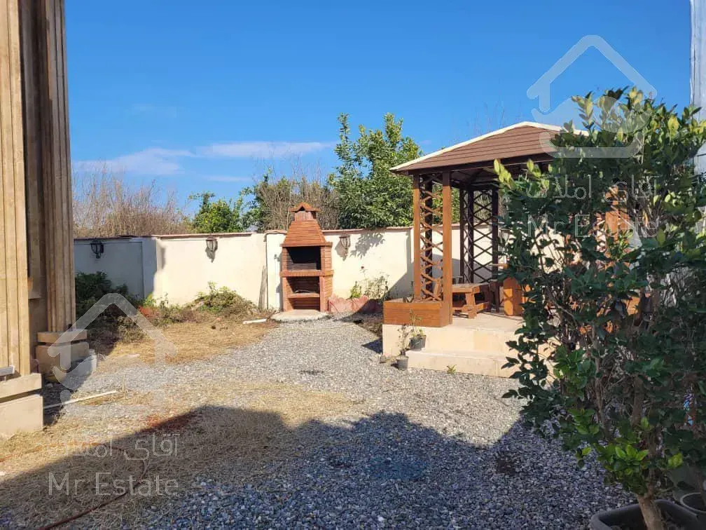 دوبلکس جنگلی سنددار