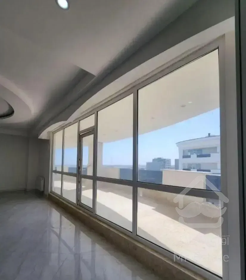 زیباترین فرعی نیاوران ۲۶۰ متر