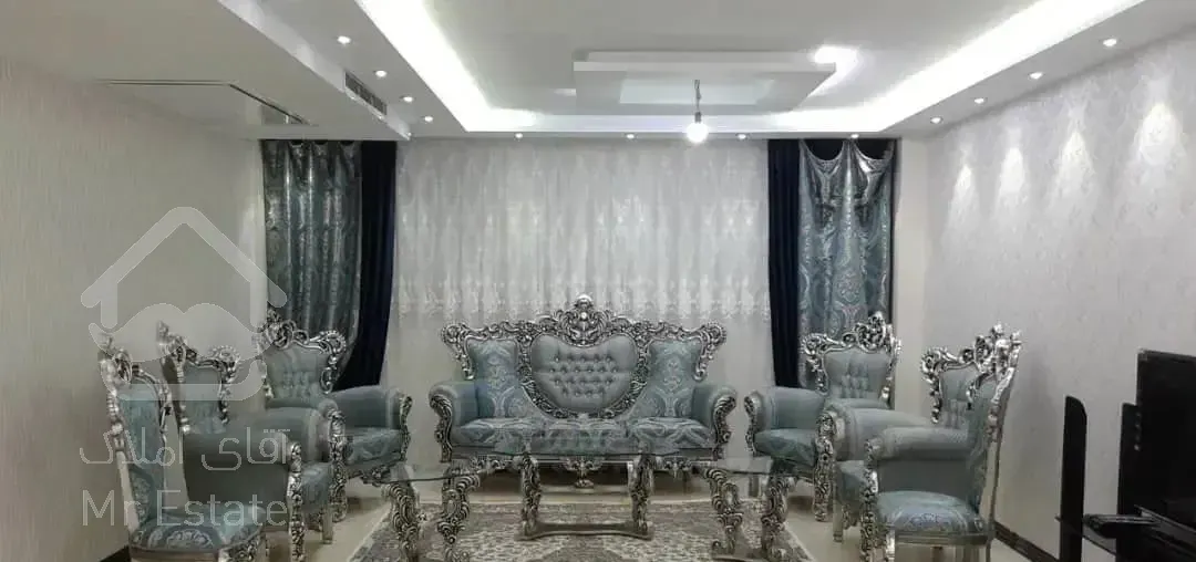 آپارتمان ۱۰۸ متری ۲ خواب با ویو دریاچه طبقات بالا