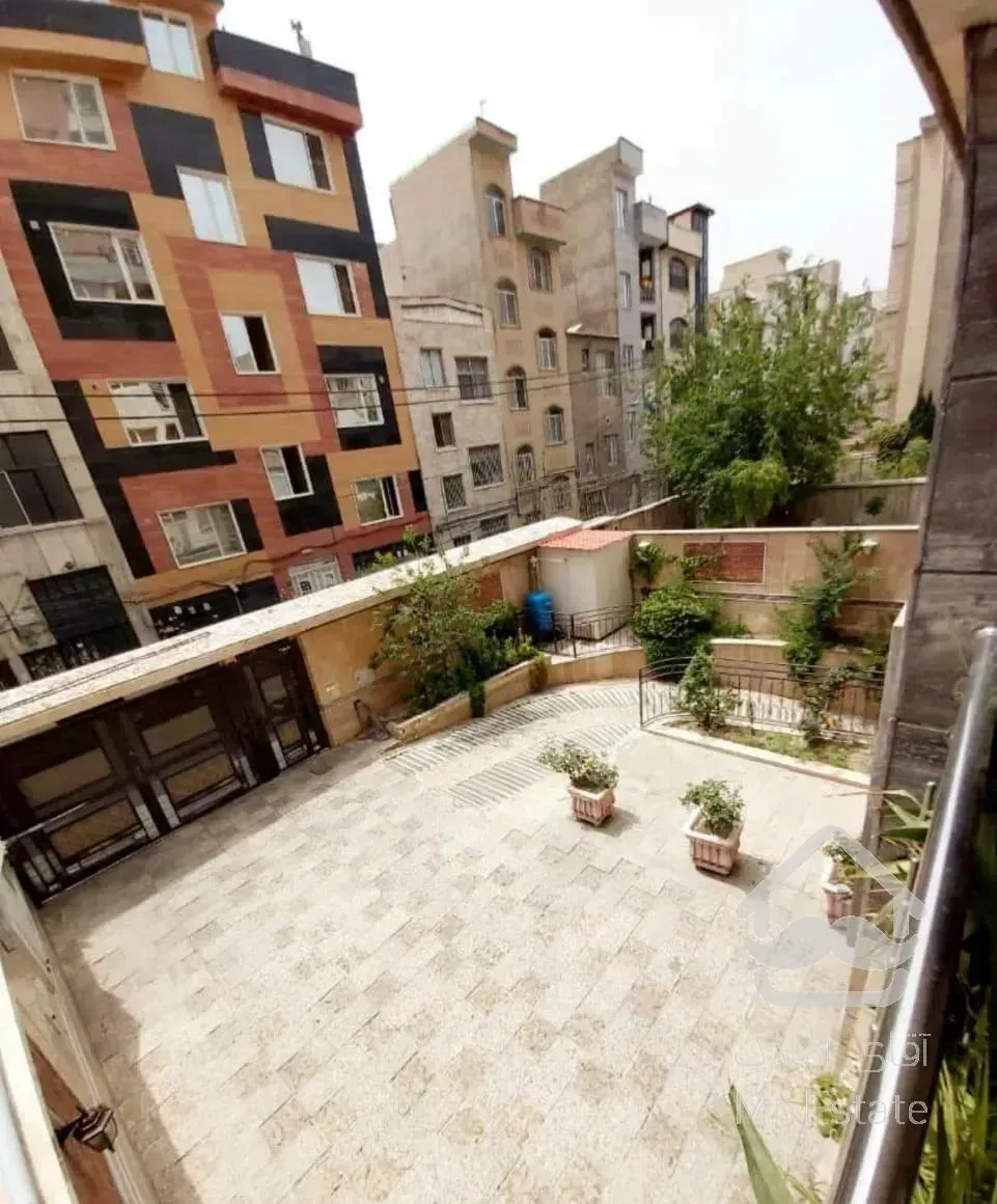 ۱۴۸متر/فول امکانات/کارگر شمالی